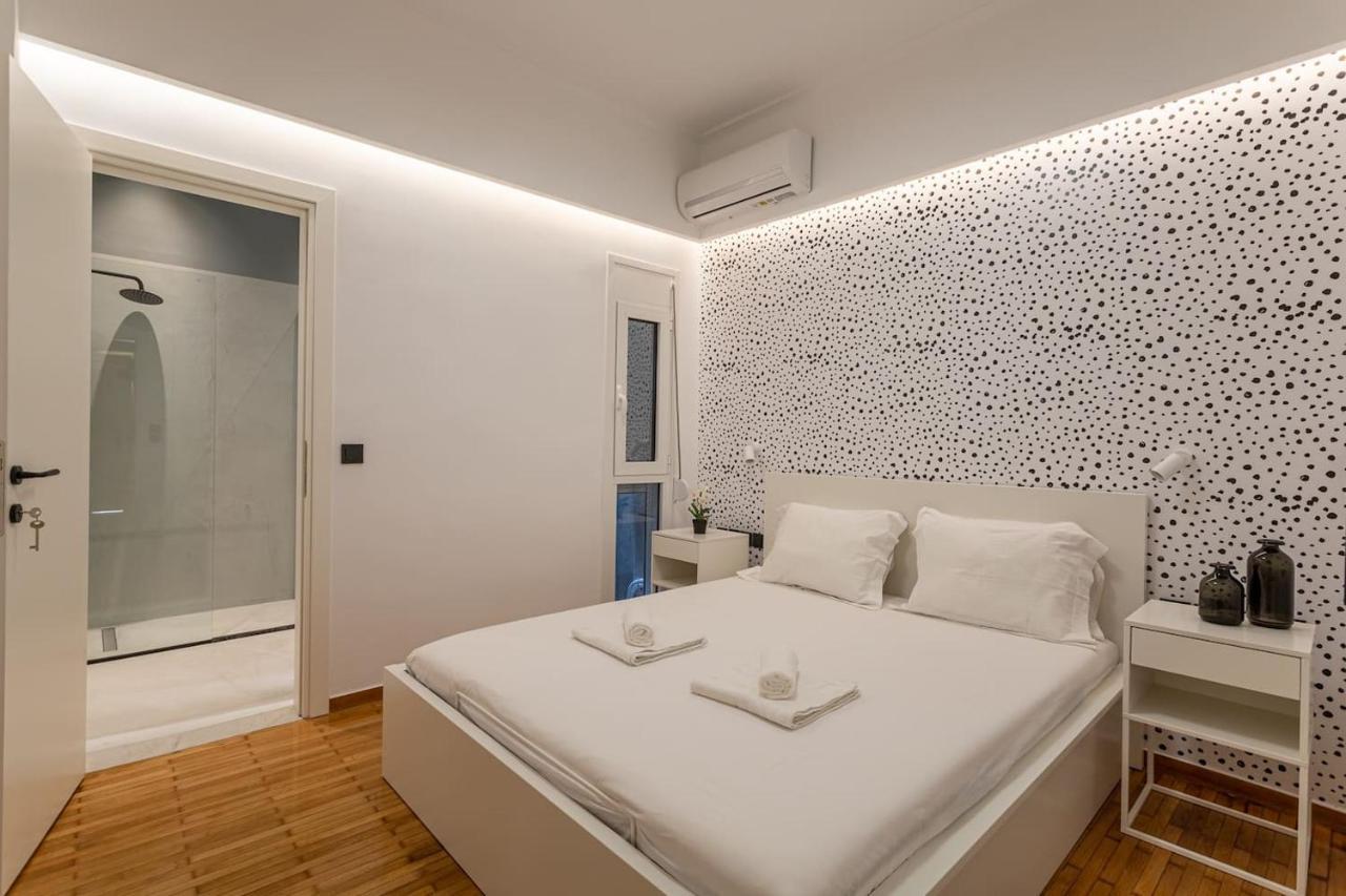 Appartement Luxury Penthouse On Akadimias With 2 Bed & 2 Bath à Athènes Extérieur photo